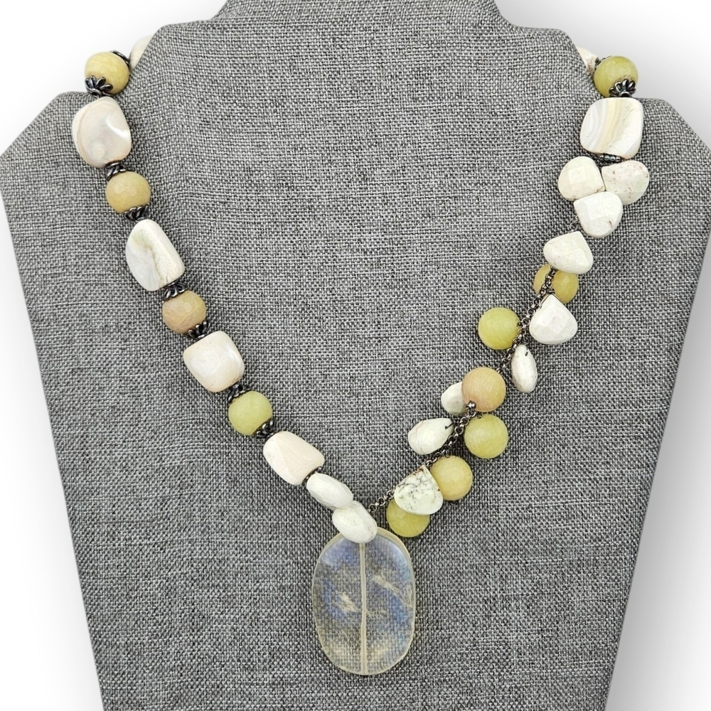 Asymmetrical Stone Beaded Chain Statement Necklace Heavy Gemstone Shell 18.5"